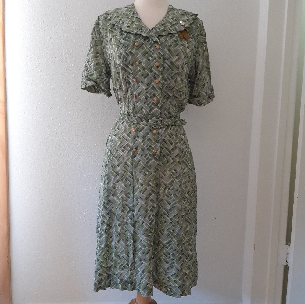 SOLD🍰NOS Vintage 40s 50s rayon dress - Picture 6 of 11